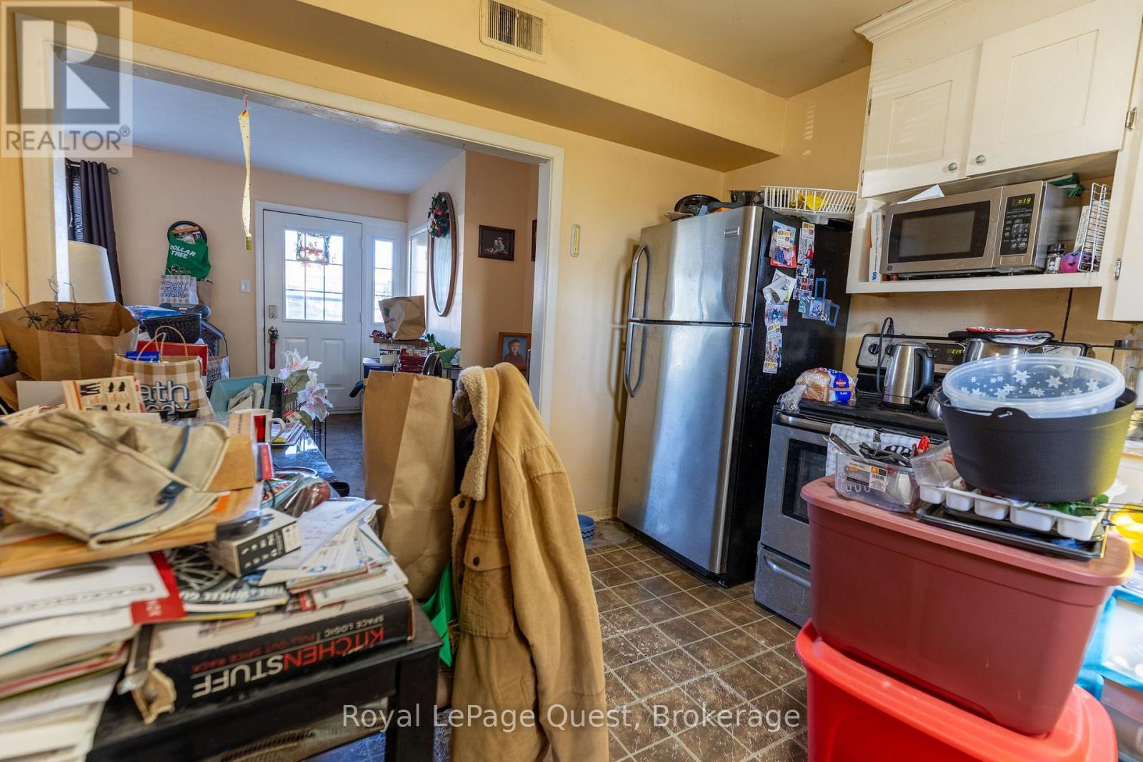 13 Grace Avenue, Orillia photo 32