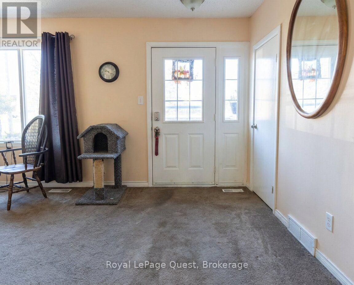 13 Grace Avenue, Orillia photo 35