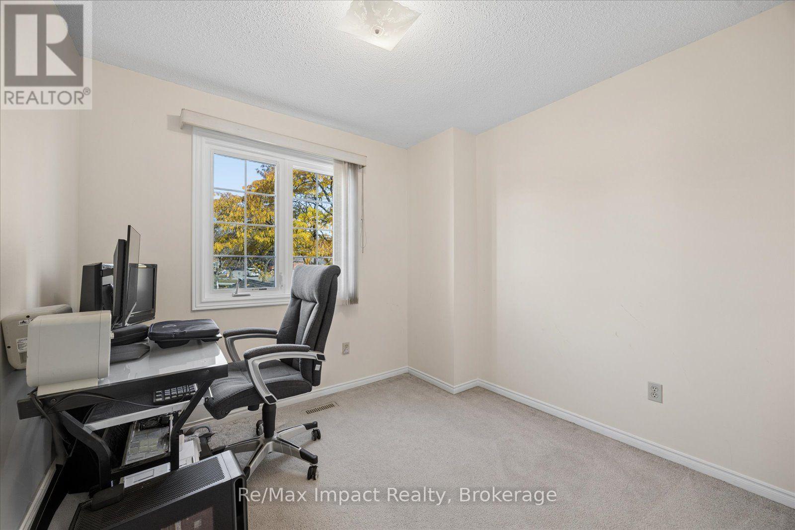 53- 10 Bassett Boulevard, Whitby, ON photo 17