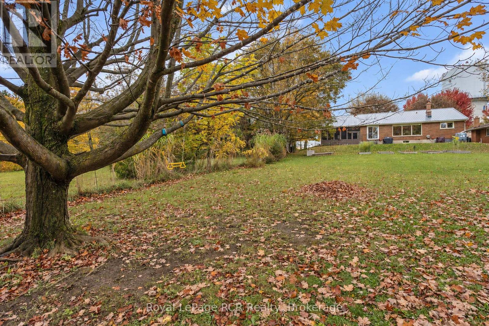 110 QUEEN STREET - 42