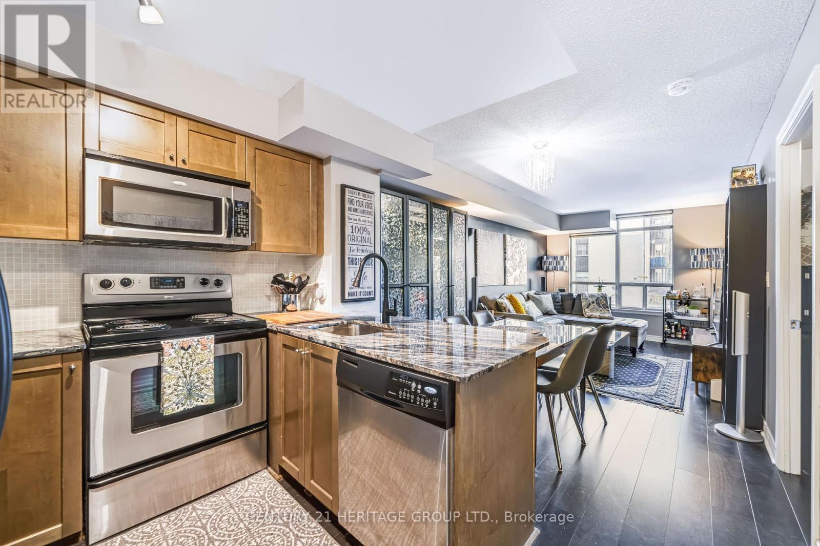 311- 225 Wellesley Street East, Toronto, ON photo 10