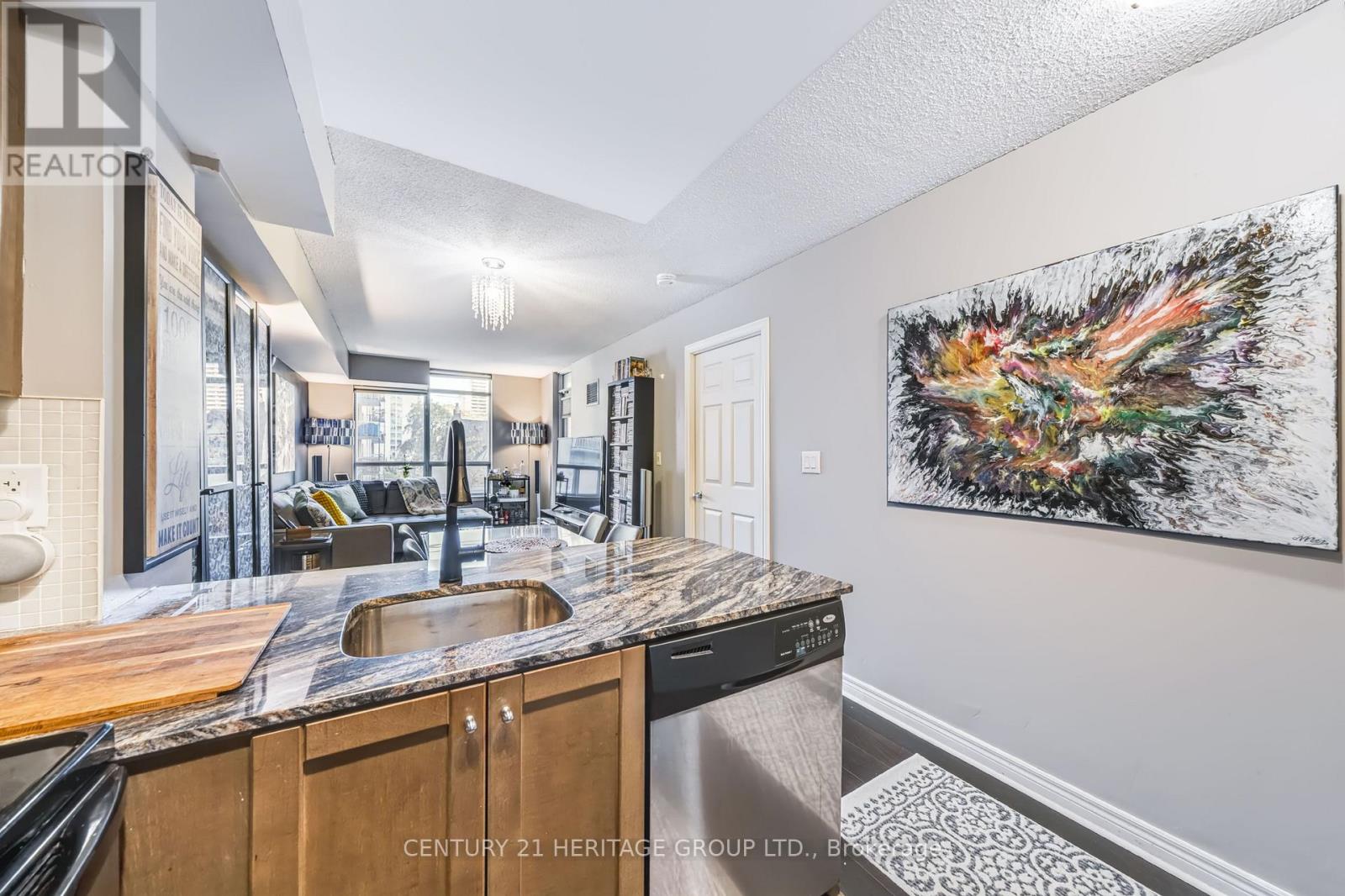 311- 225 Wellesley Street East, Toronto, ON photo 13