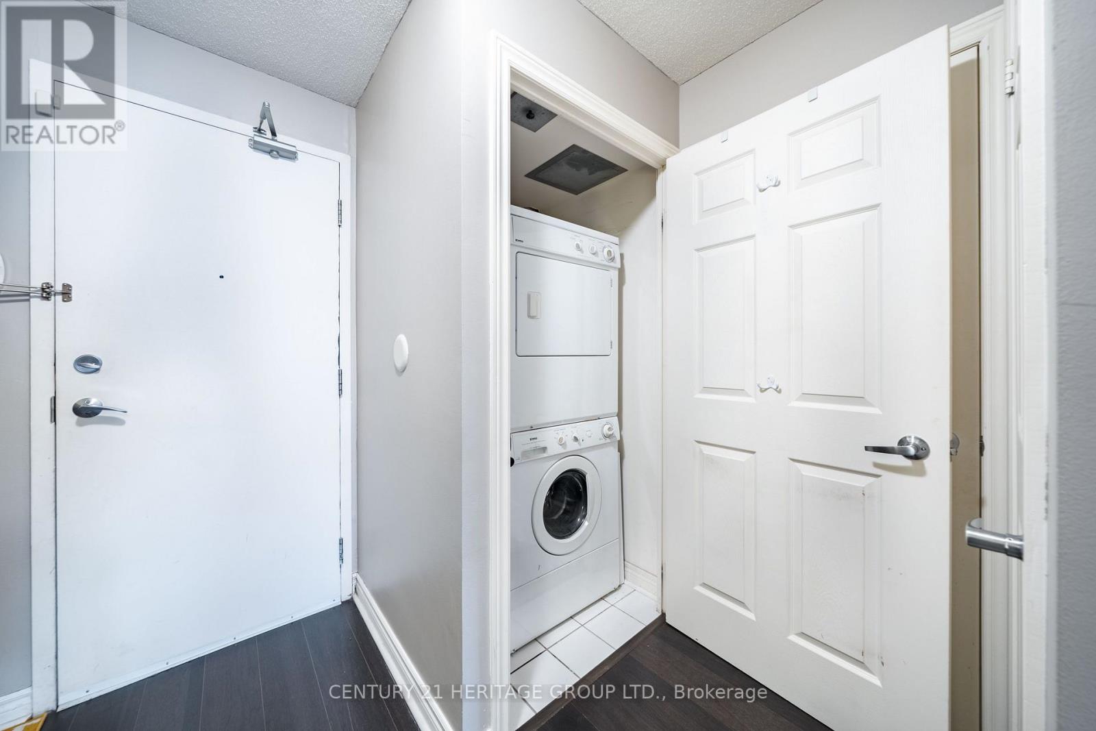 311- 225 Wellesley Street East, Toronto, ON photo 28