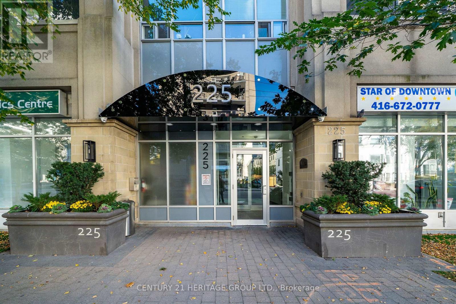 311- 225 Wellesley Street East, Toronto, ON photo 4