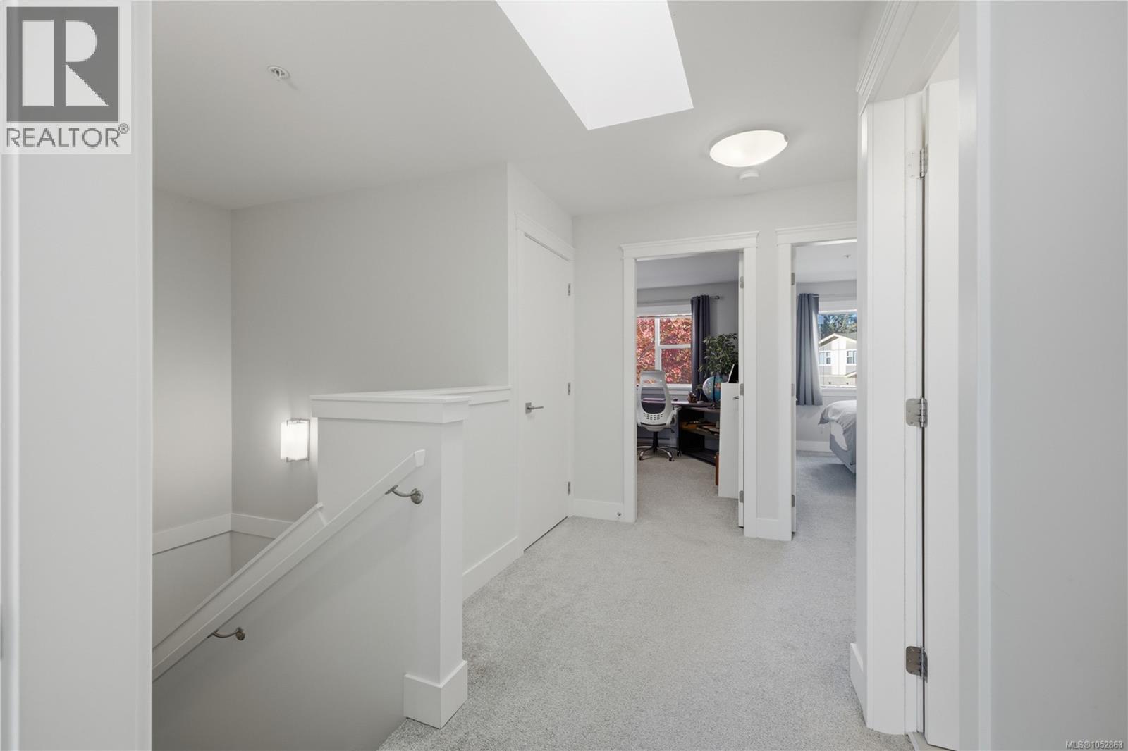 7 1900 Watkiss Way, View Royal - Image 1