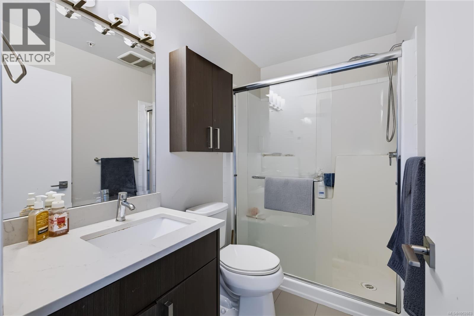 7 1900 Watkiss Way, View Royal - Image 1