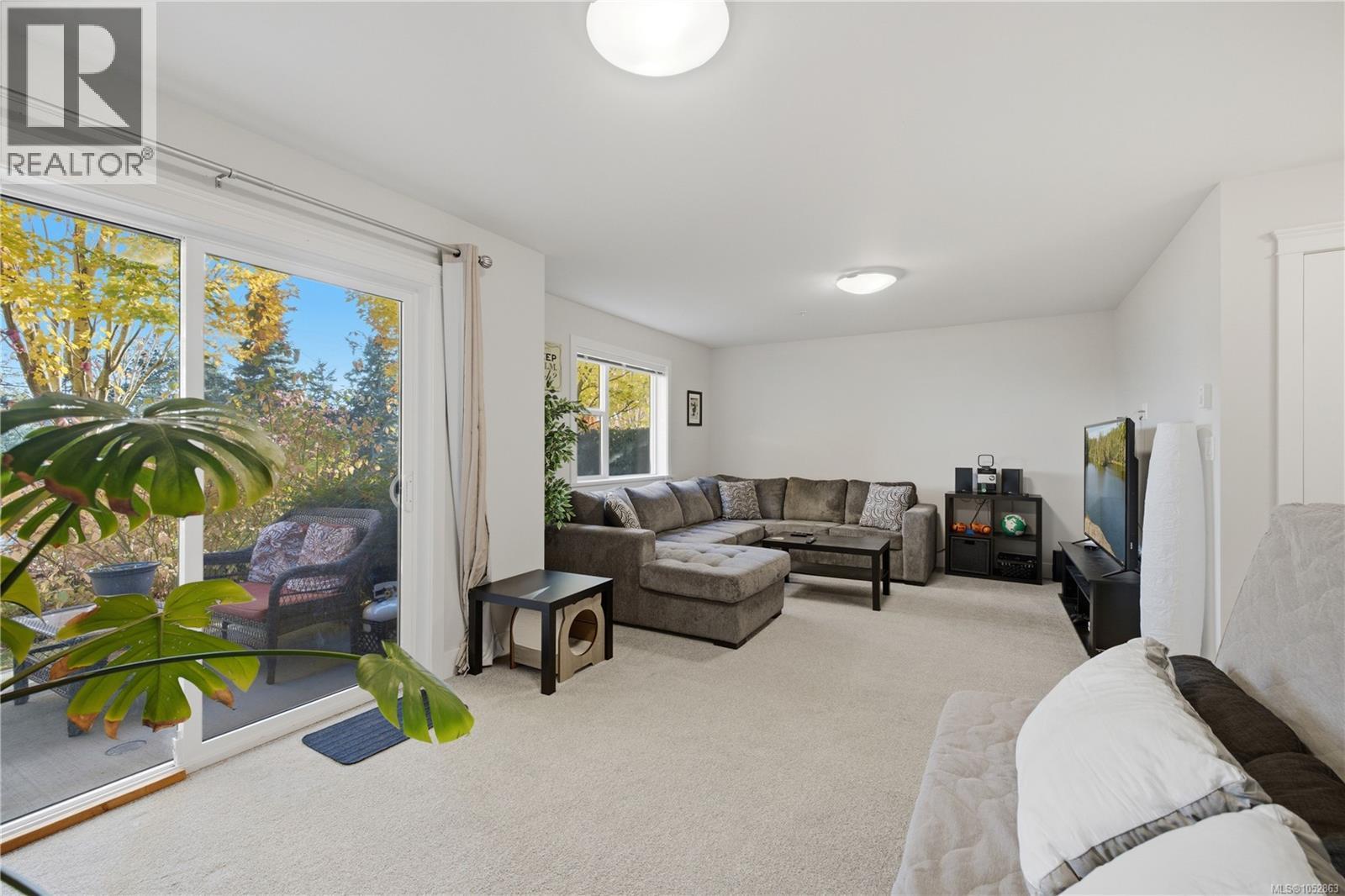 7 1900 Watkiss Way, View Royal - Image 1