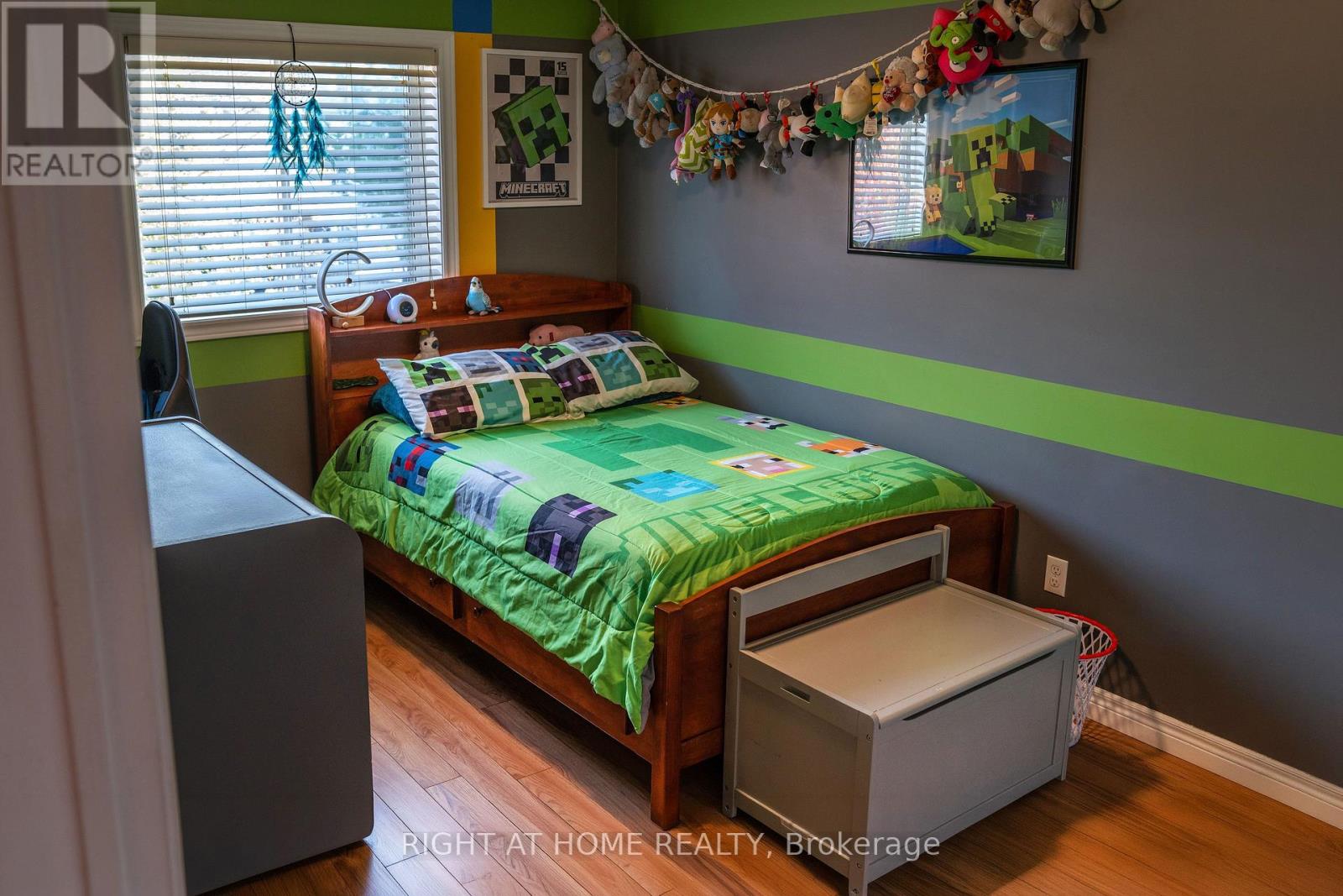 157 Greenwood Drive, Essa photo 13