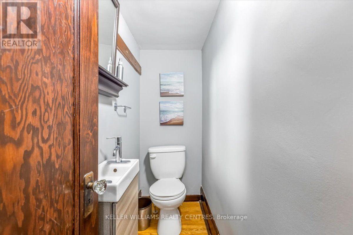 431 Eagle Street, Newmarket, ON photo 17