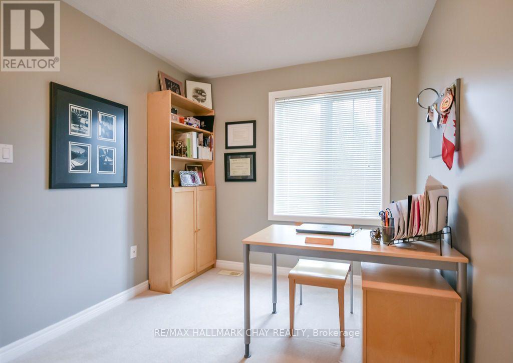 289 Esther Drive, Barrie photo 19