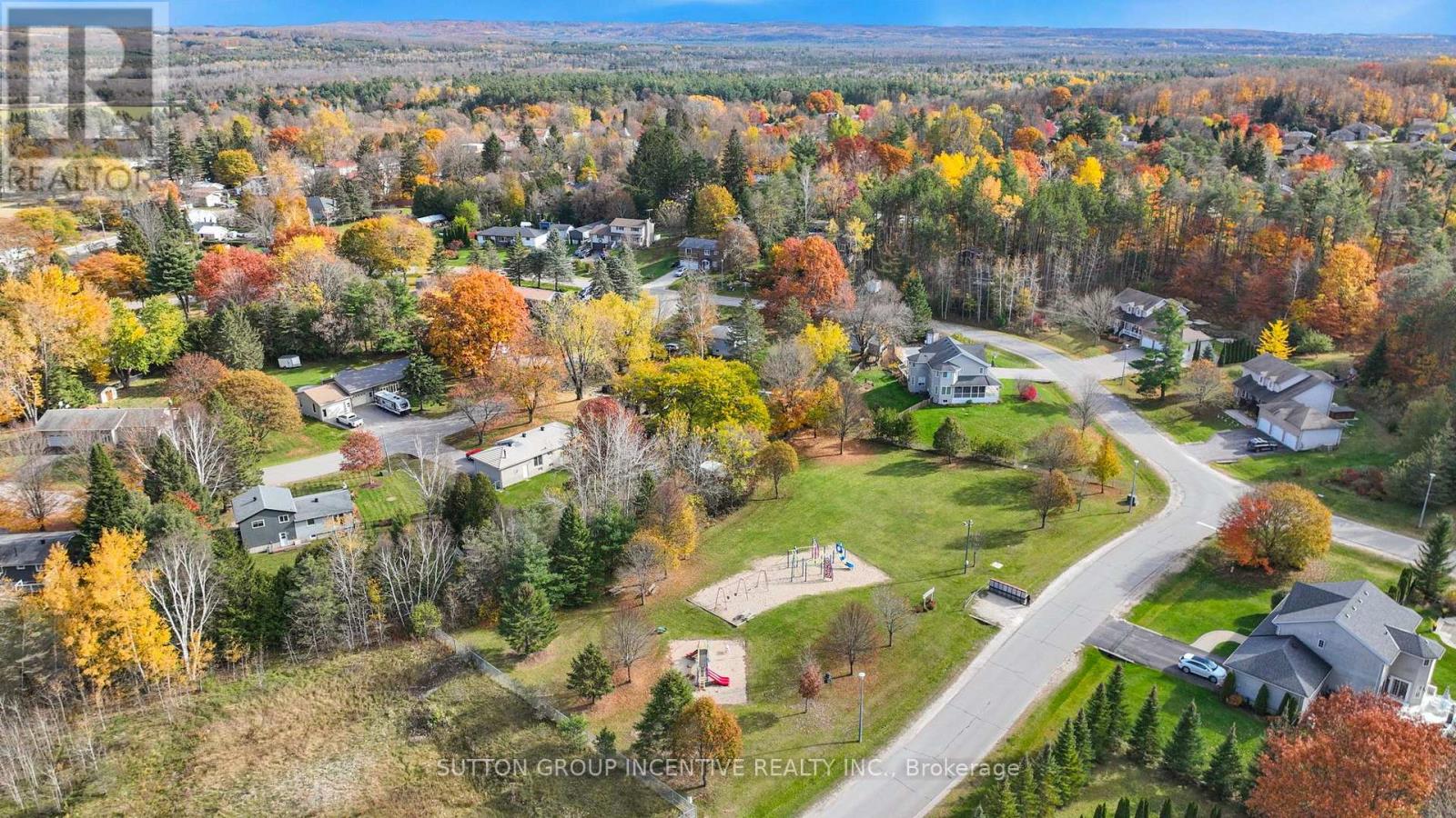 8 Patricia Court, Springwater photo 31