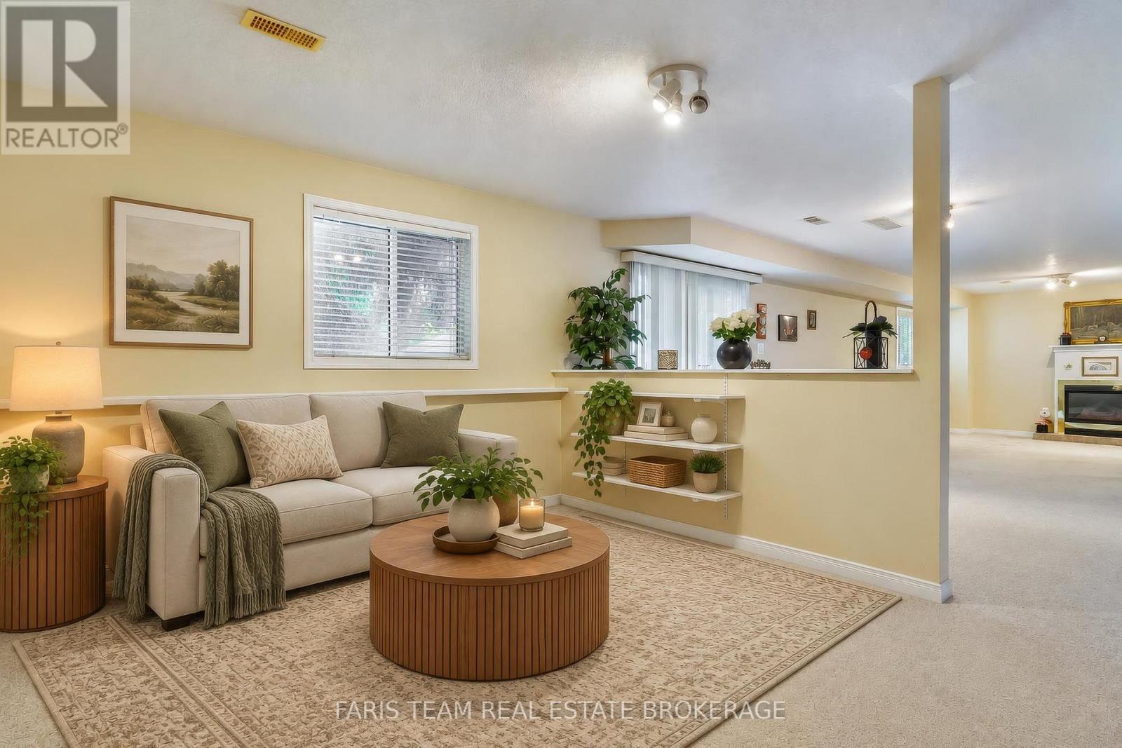 26 Sundew Drive, Barrie photo 16