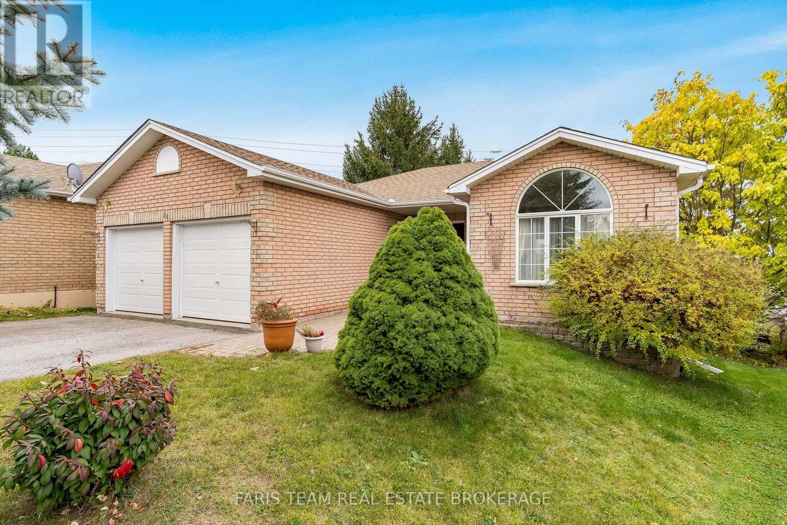 26 Sundew Drive, Barrie photo 3