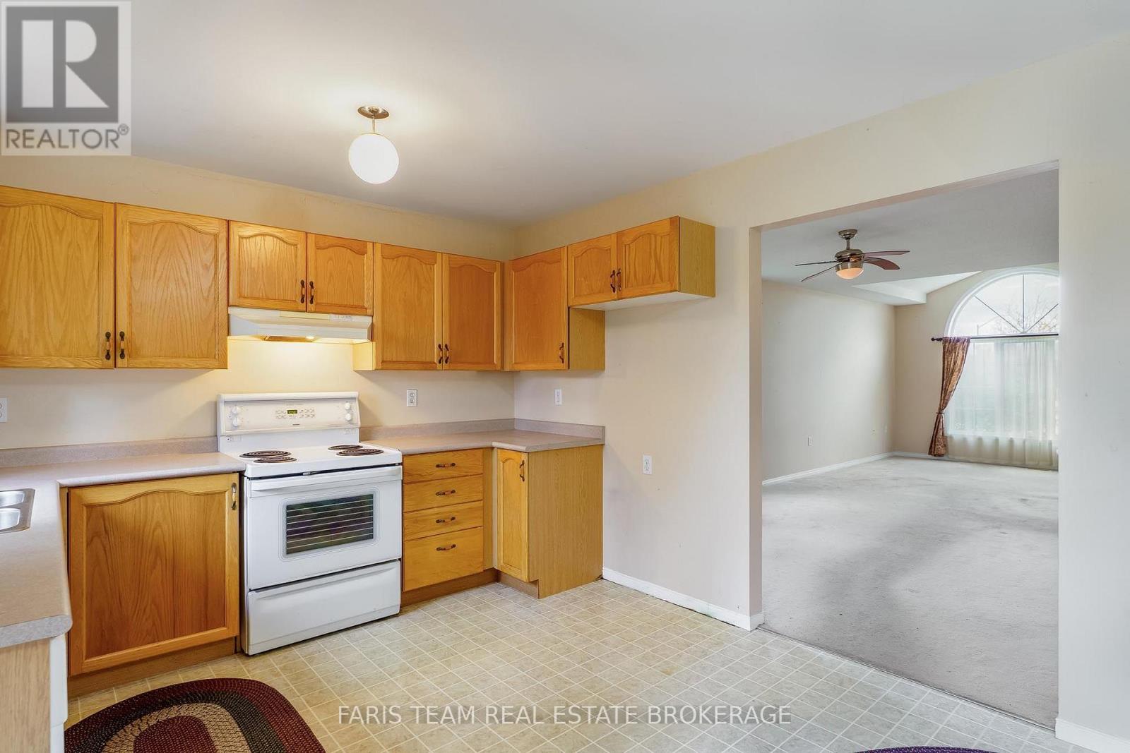 26 Sundew Drive, Barrie photo 5