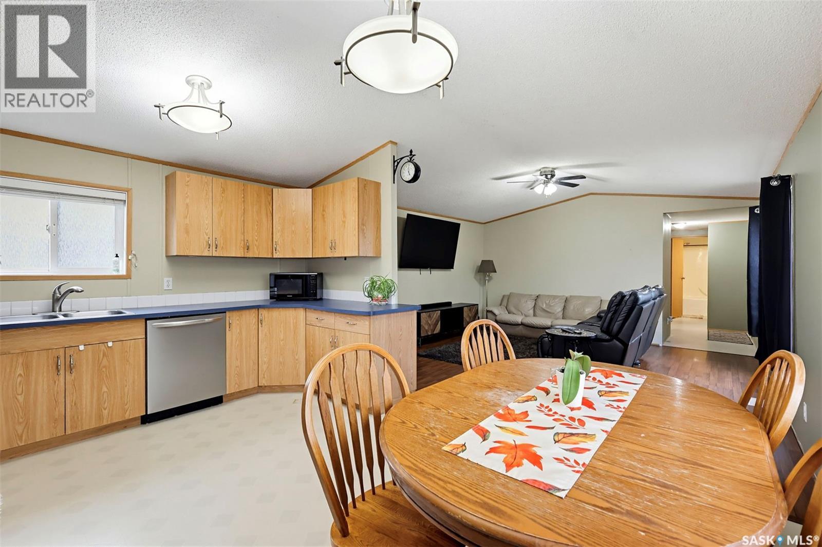 728 Harder COURT, Martensville — photo 5