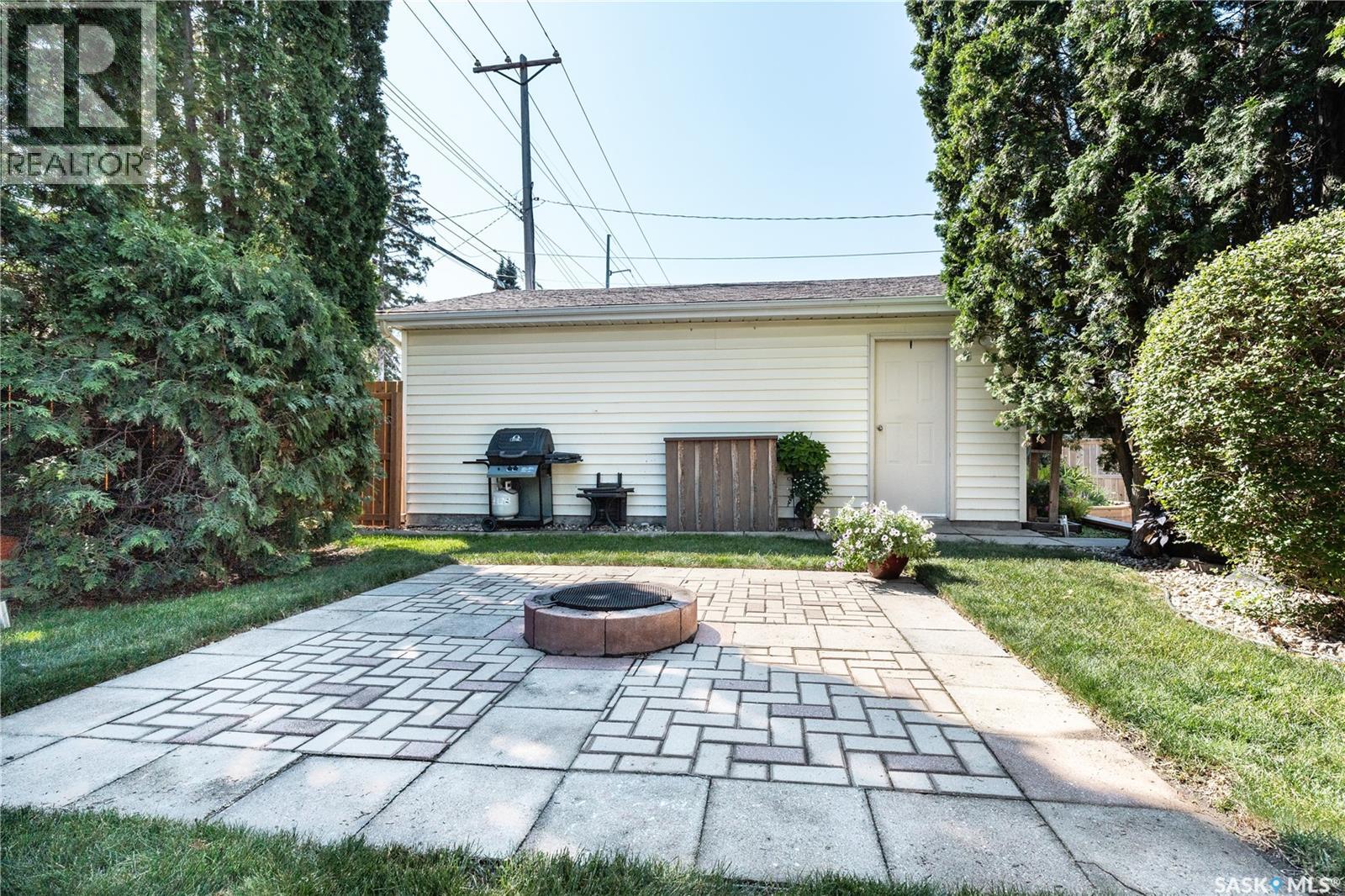 2611 Woodward AVENUE, Saskatoon — photo 36
