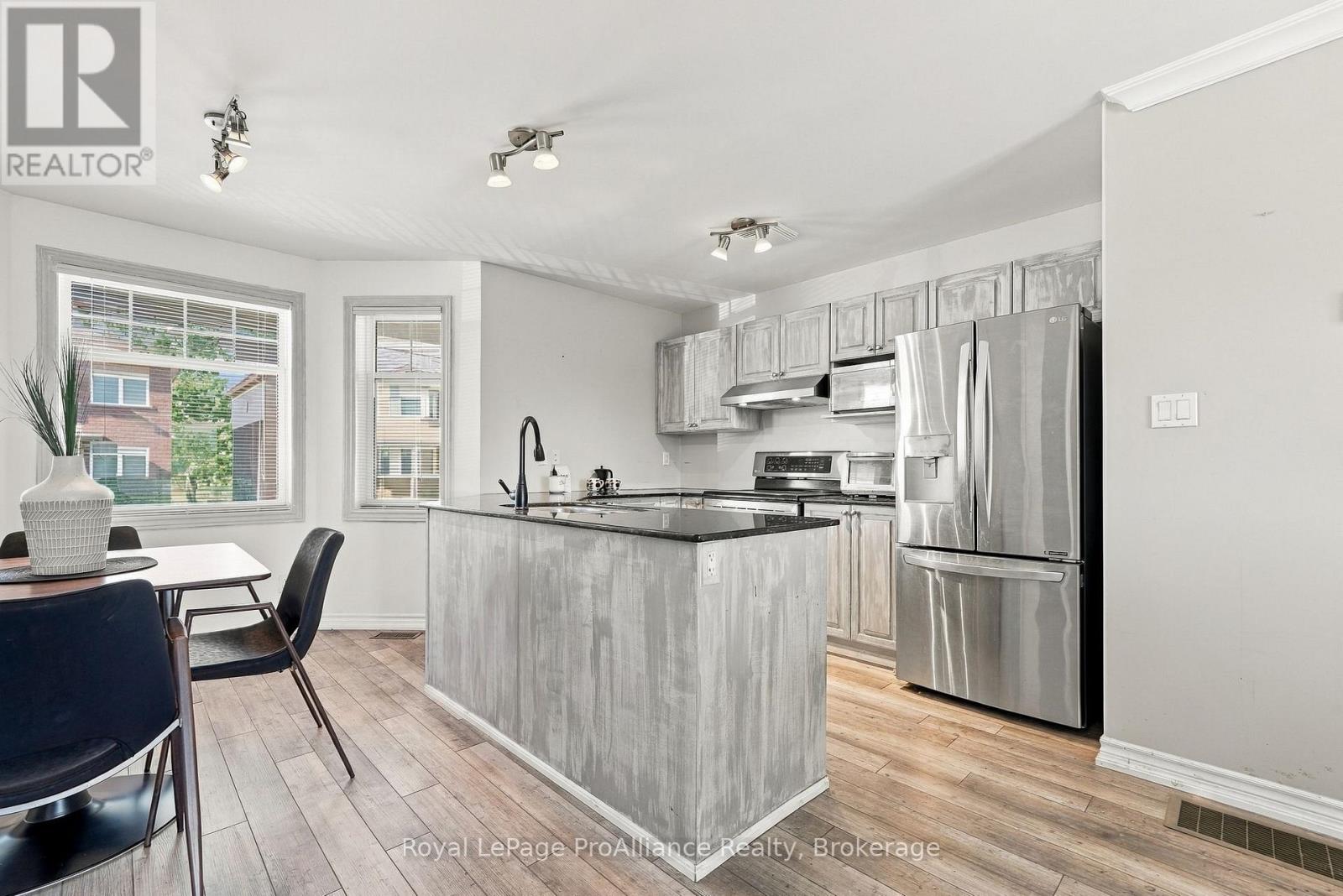 102- 4 Dockside Lane, Brighton, ON photo 12