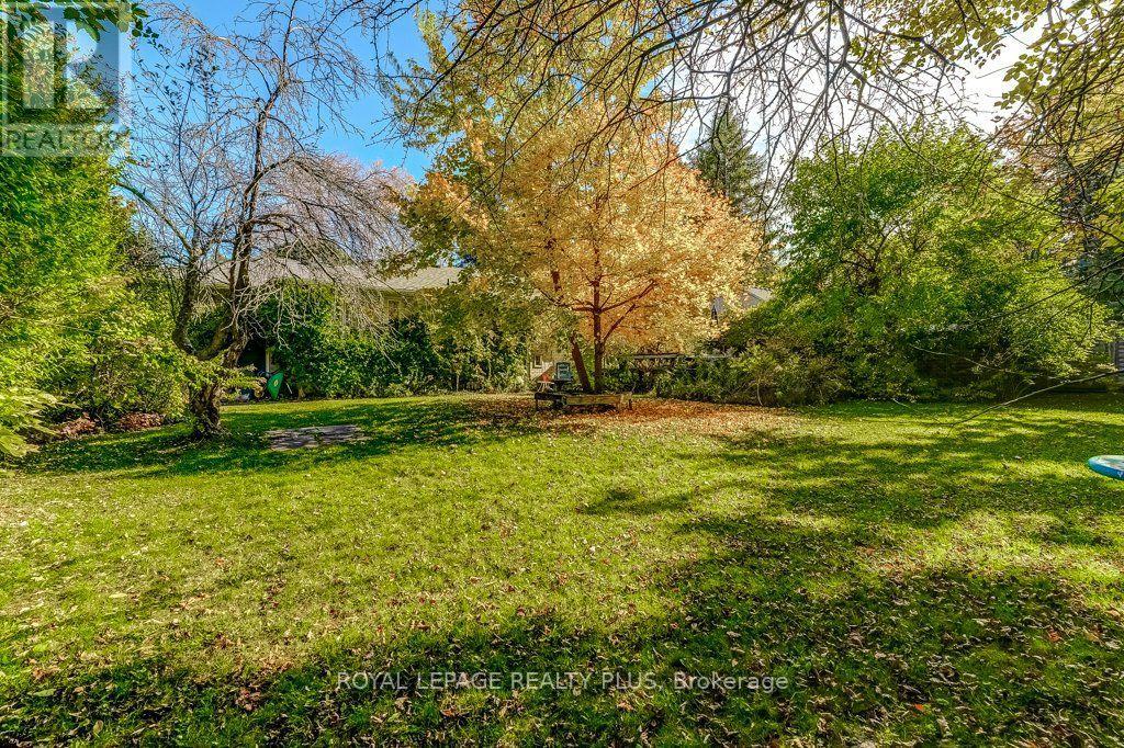 1538 Lorne Wood Road, Mississauga, ON photo 13