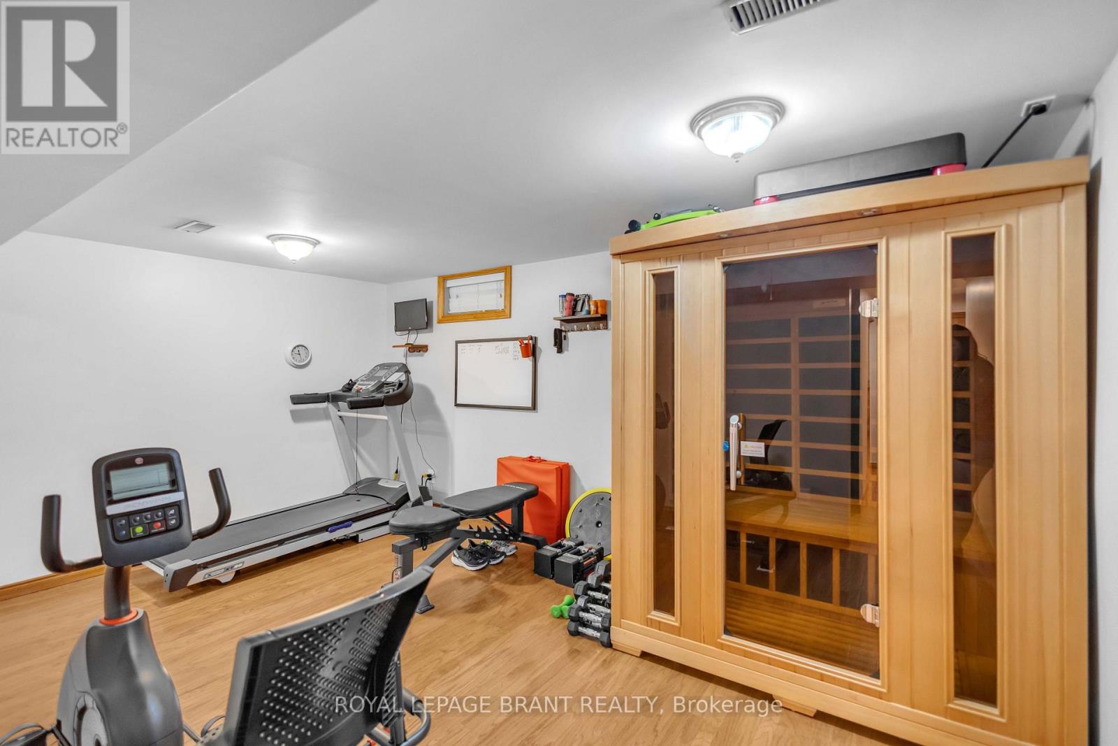 490 Devonshire Avenue, Woodstock, ON photo 37