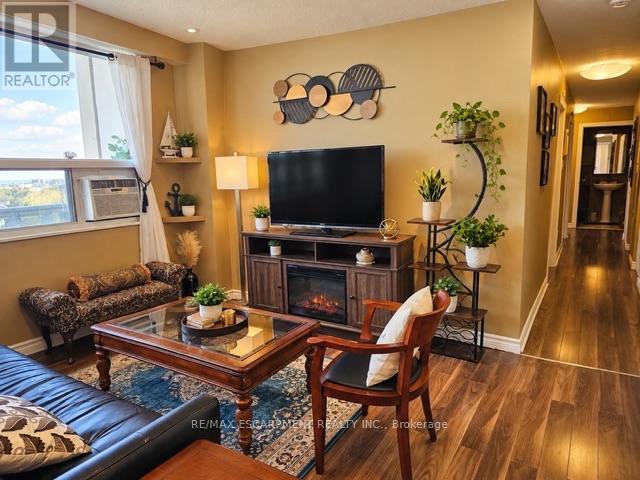 1002- 15 Albright Road, Hamilton, ON photo 4