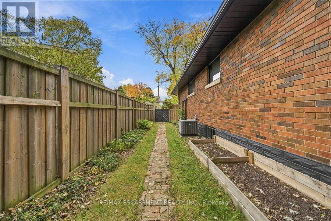 171 West 25th Street, Hamilton, ON photo 34