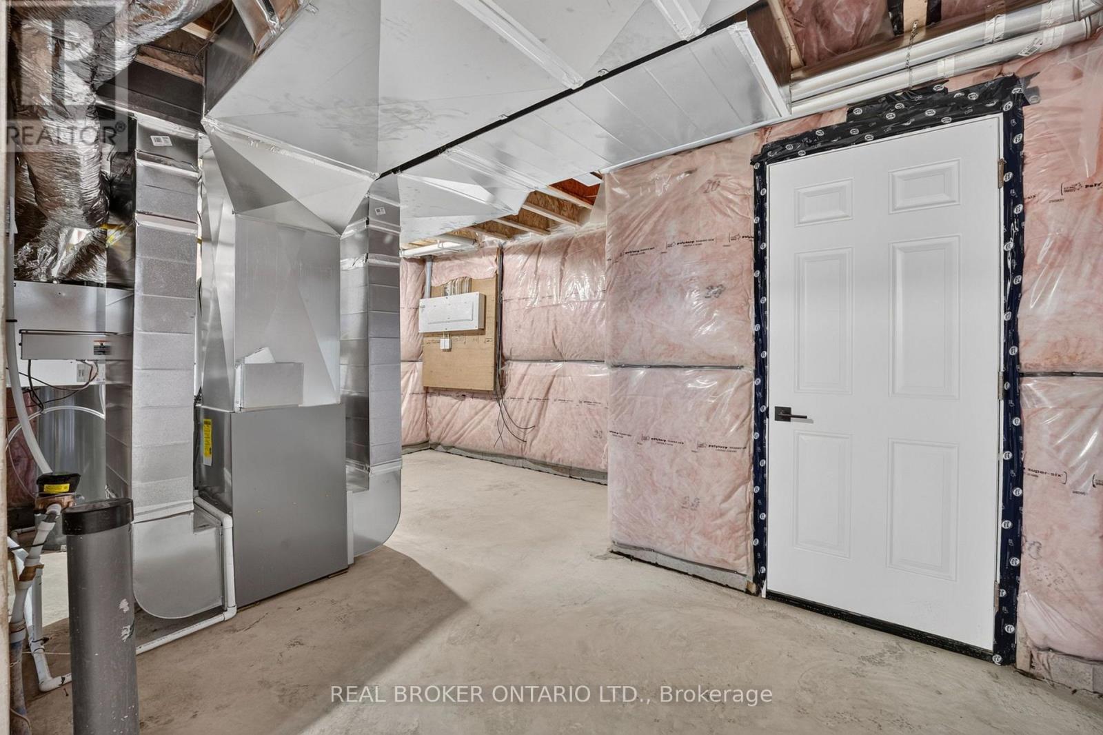 8735 Harlyn Common, Niagara Falls, ON photo 42