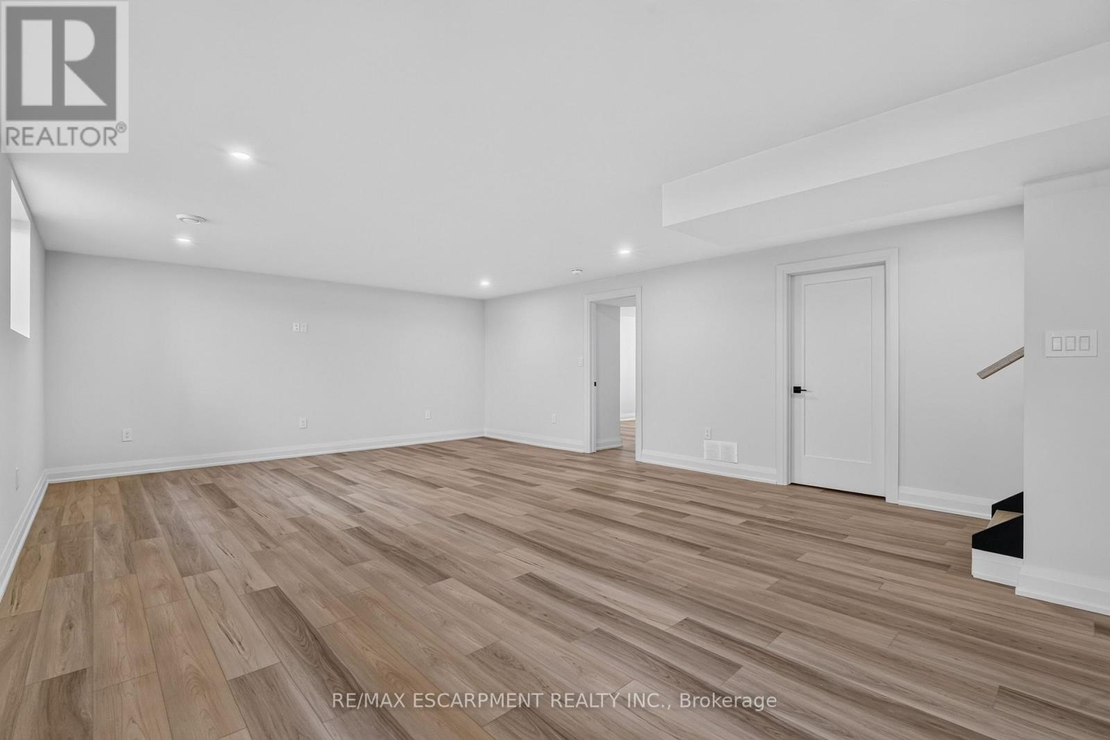 11 Oakley Drive, Niagara-on-the-Lake, ON photo 32