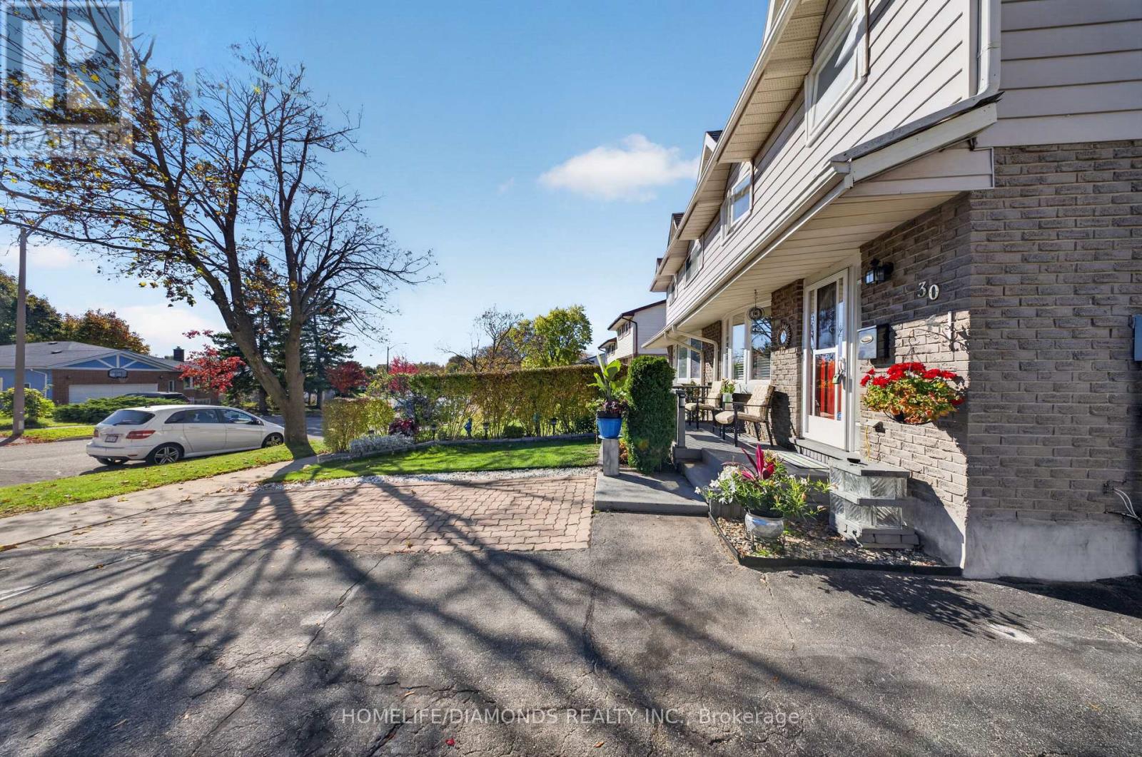 30 THE COUNTRY Way, Kitchener, ON photo 11
