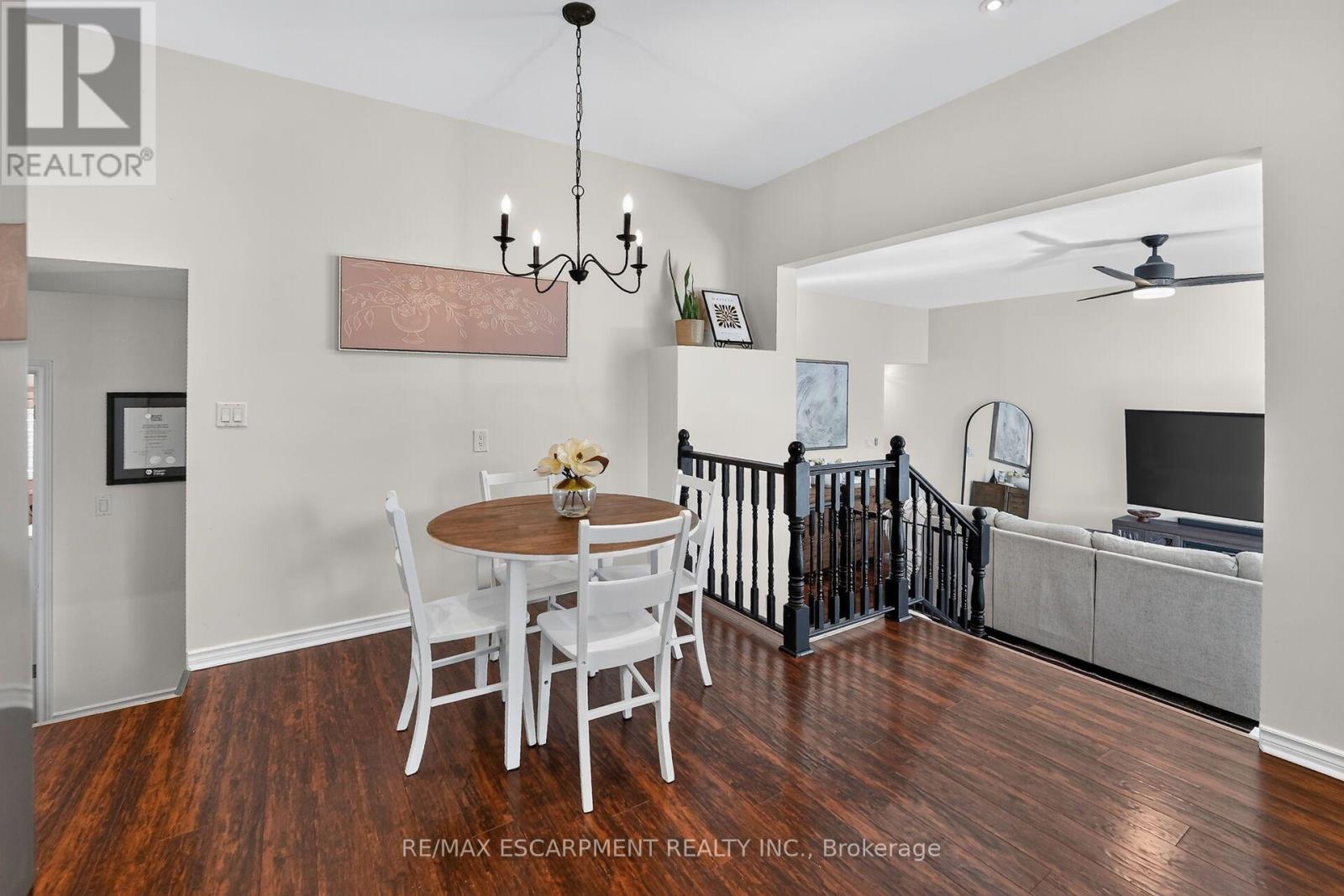 51 Russell Avenue, St. Catharines, ON photo 10