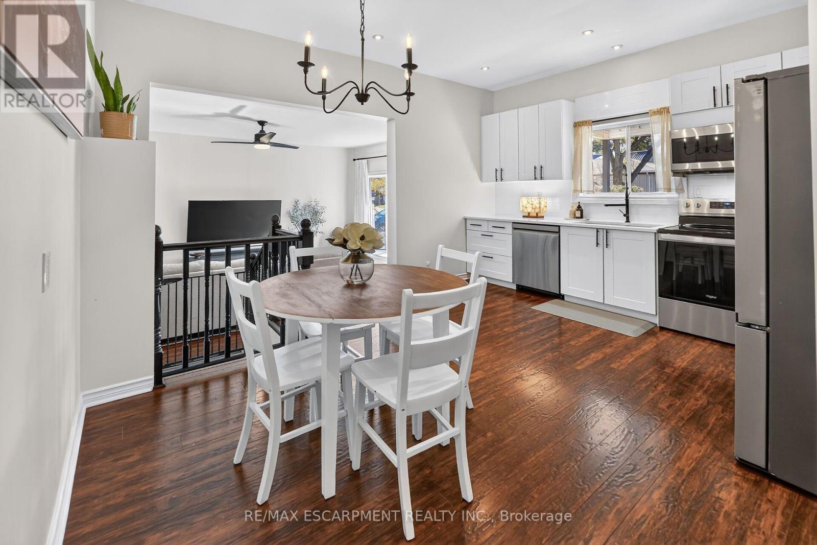 51 Russell Avenue, St. Catharines, ON photo 11