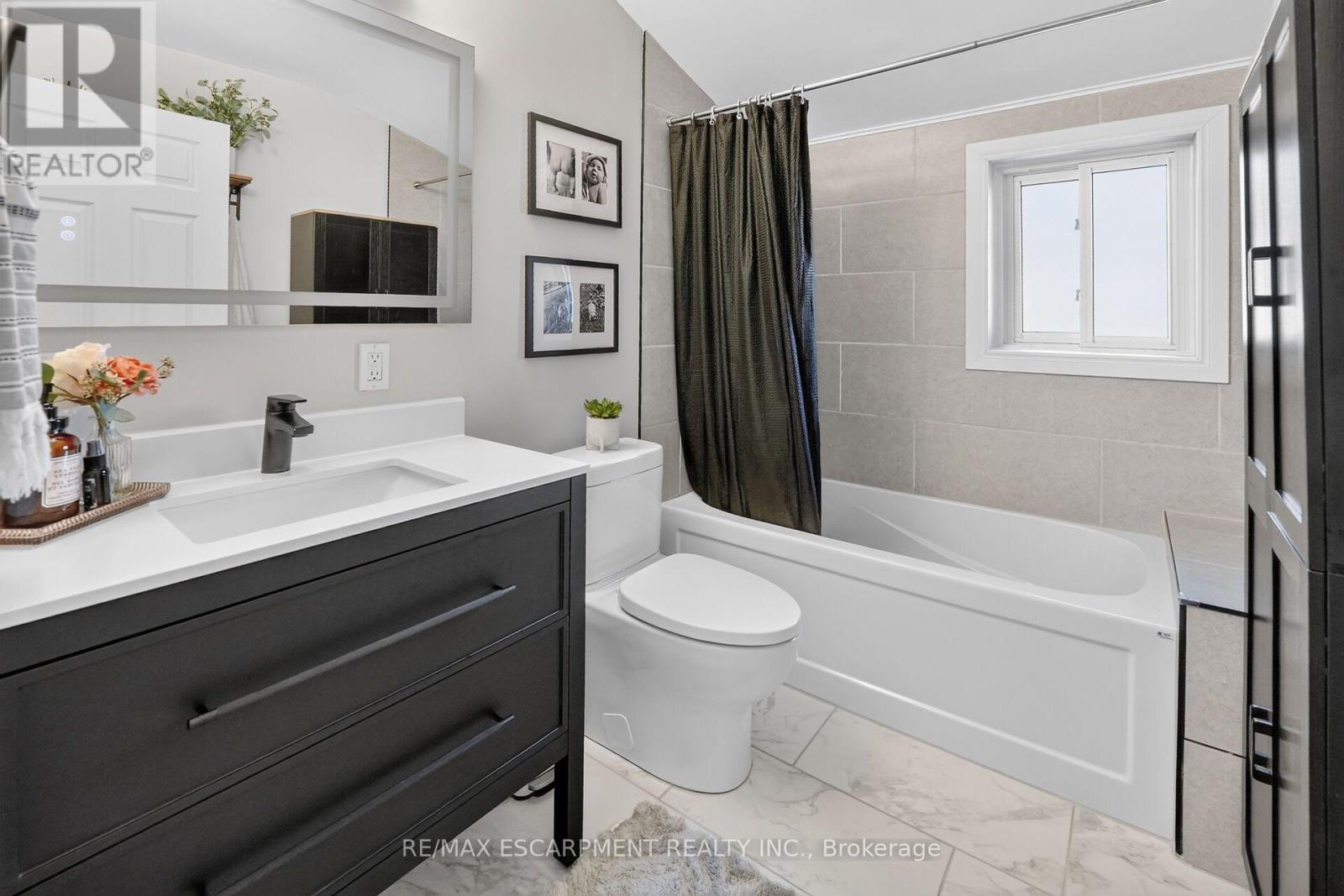 51 Russell Avenue, St. Catharines, ON photo 23