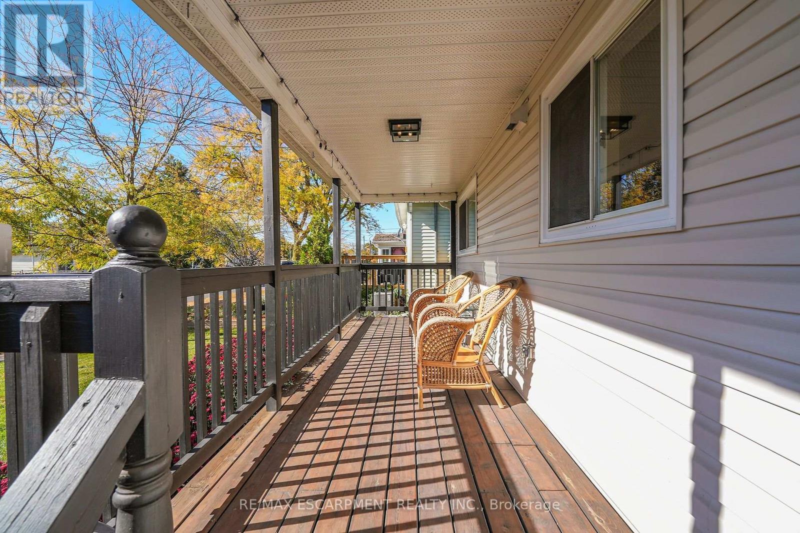 51 Russell Avenue, St. Catharines, ON photo 5