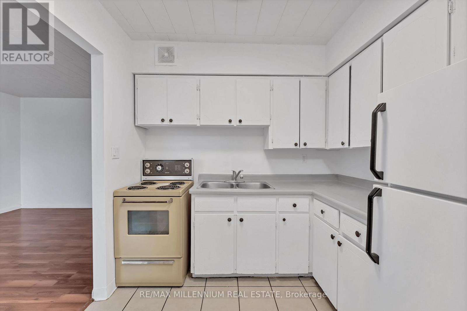 1747-1767 University Avenue West, Windsor, ON photo 28