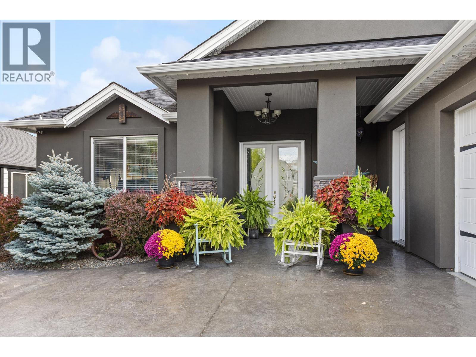  13071 East Ridge Drive, Lake Country