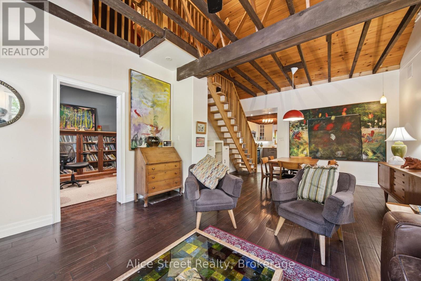 30 JOHN STREET, Guelph (Exhibition Park) — photo 6