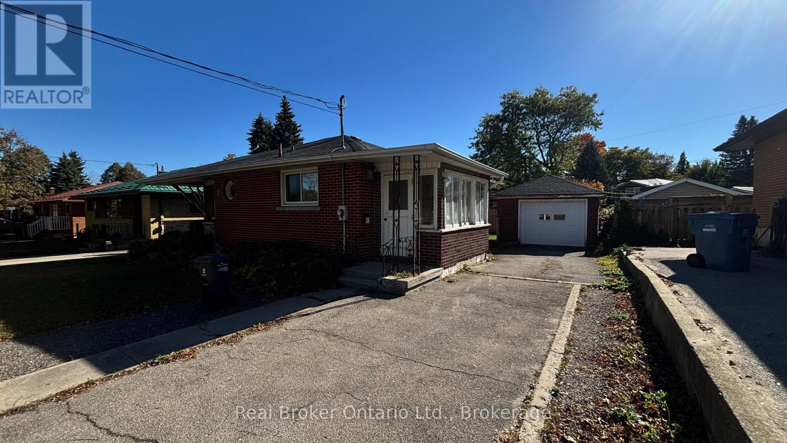 246 STEVENSON STREET N, Guelph (St. George's) — photo 2