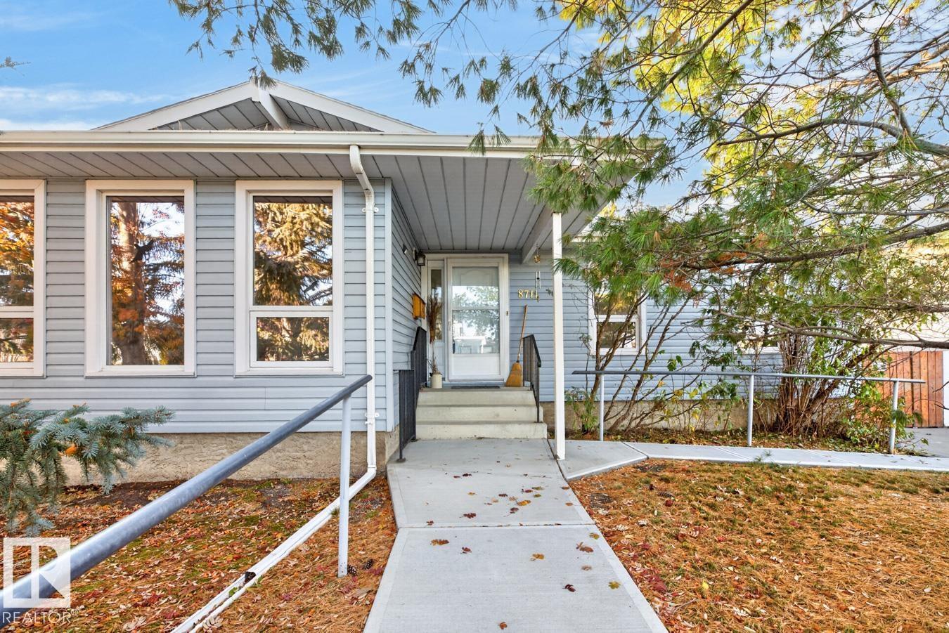 Photo of 8711 38A AV NW, Edmonton