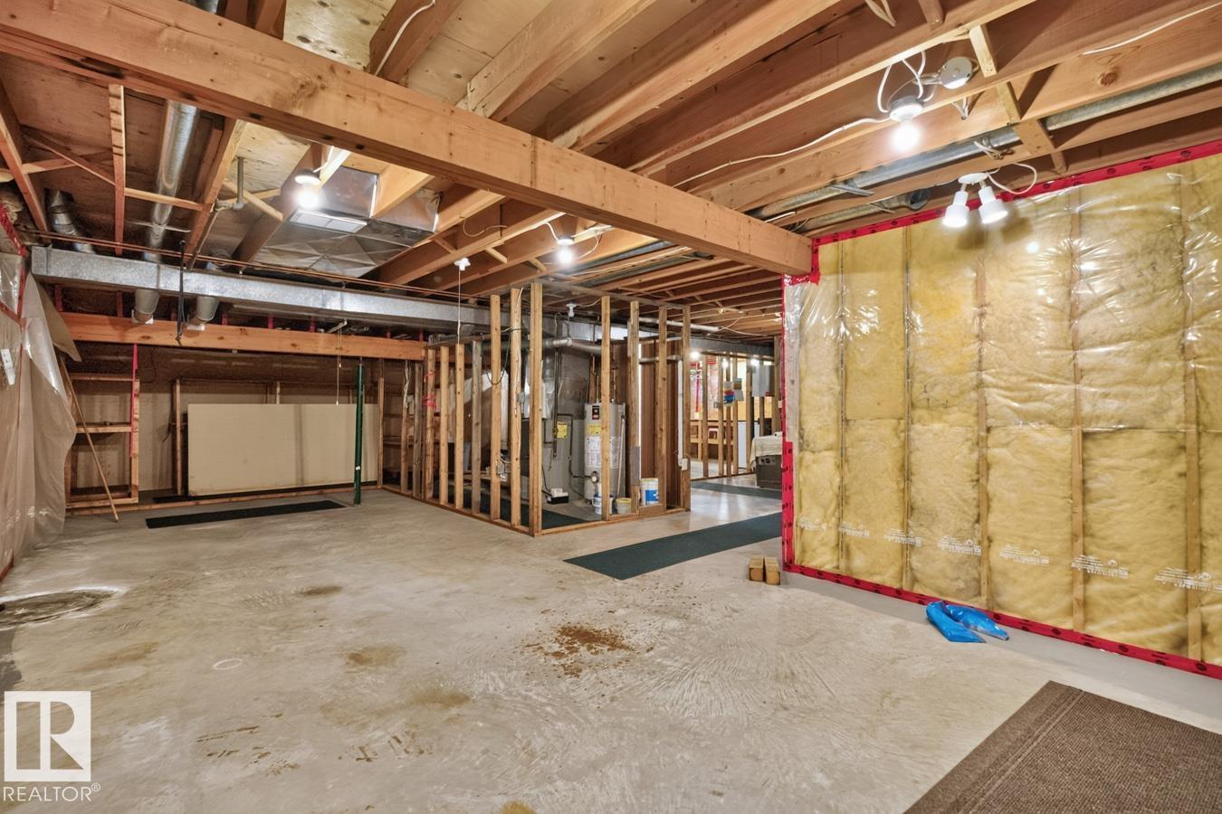 8711 38A AV NW, Edmonton — photo 31
