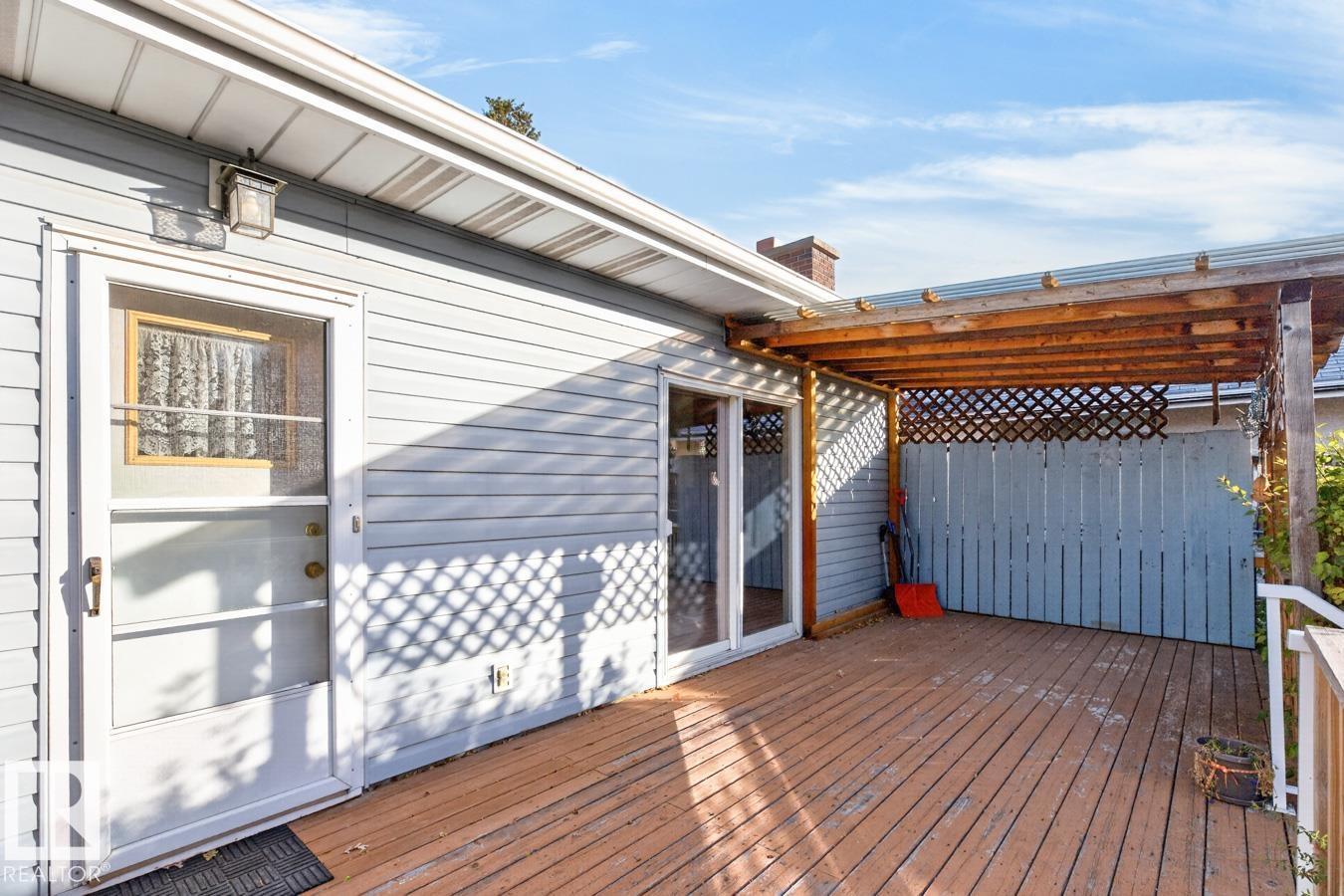8711 38A AV NW, Edmonton — photo 35