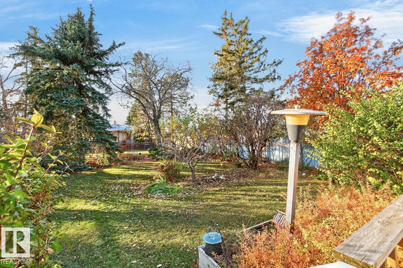 8711 38A AV NW, photo 39 of 42
