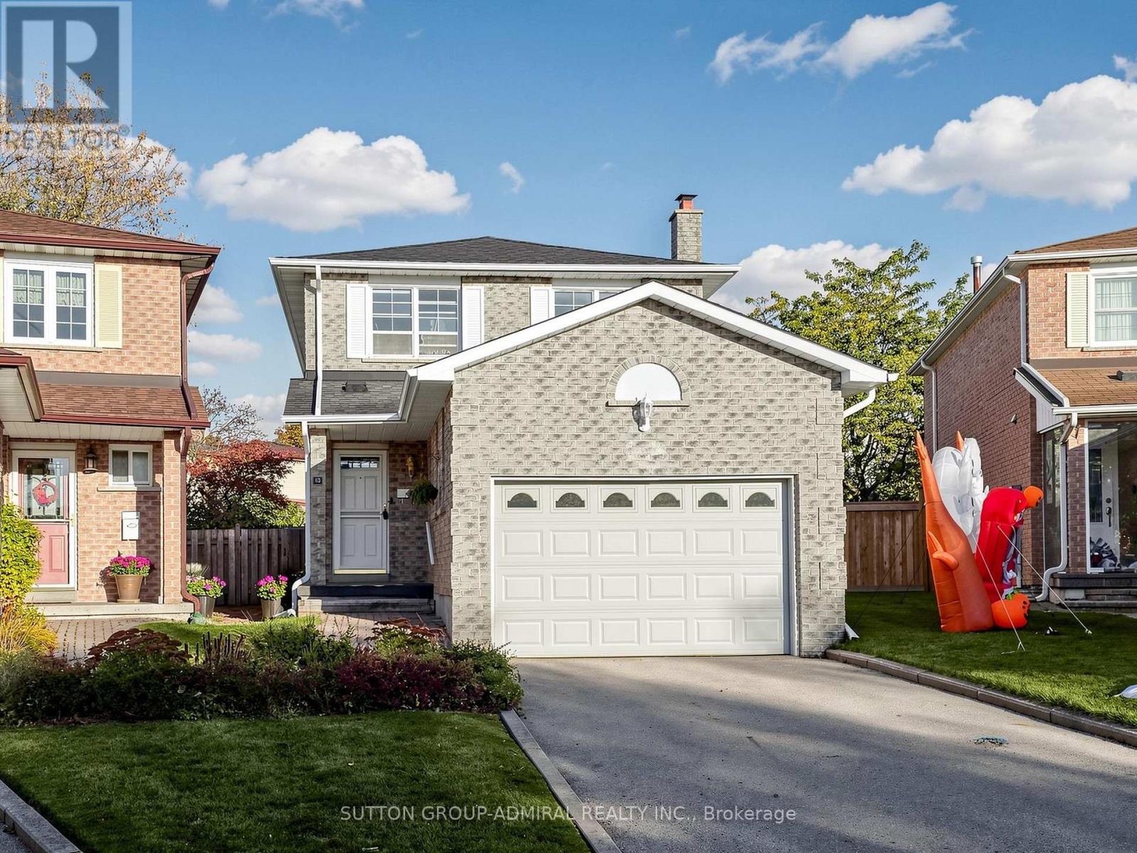 10 Kilkenny Place, Richmond Hill, ON photo 1