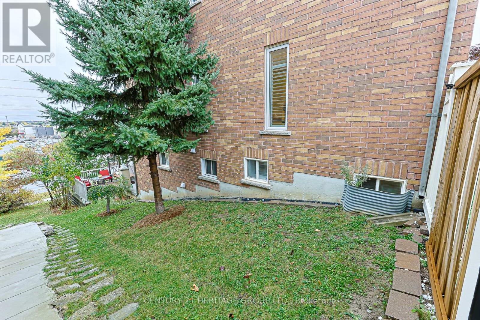 117 Zokol Drive, Aurora, ON photo 41