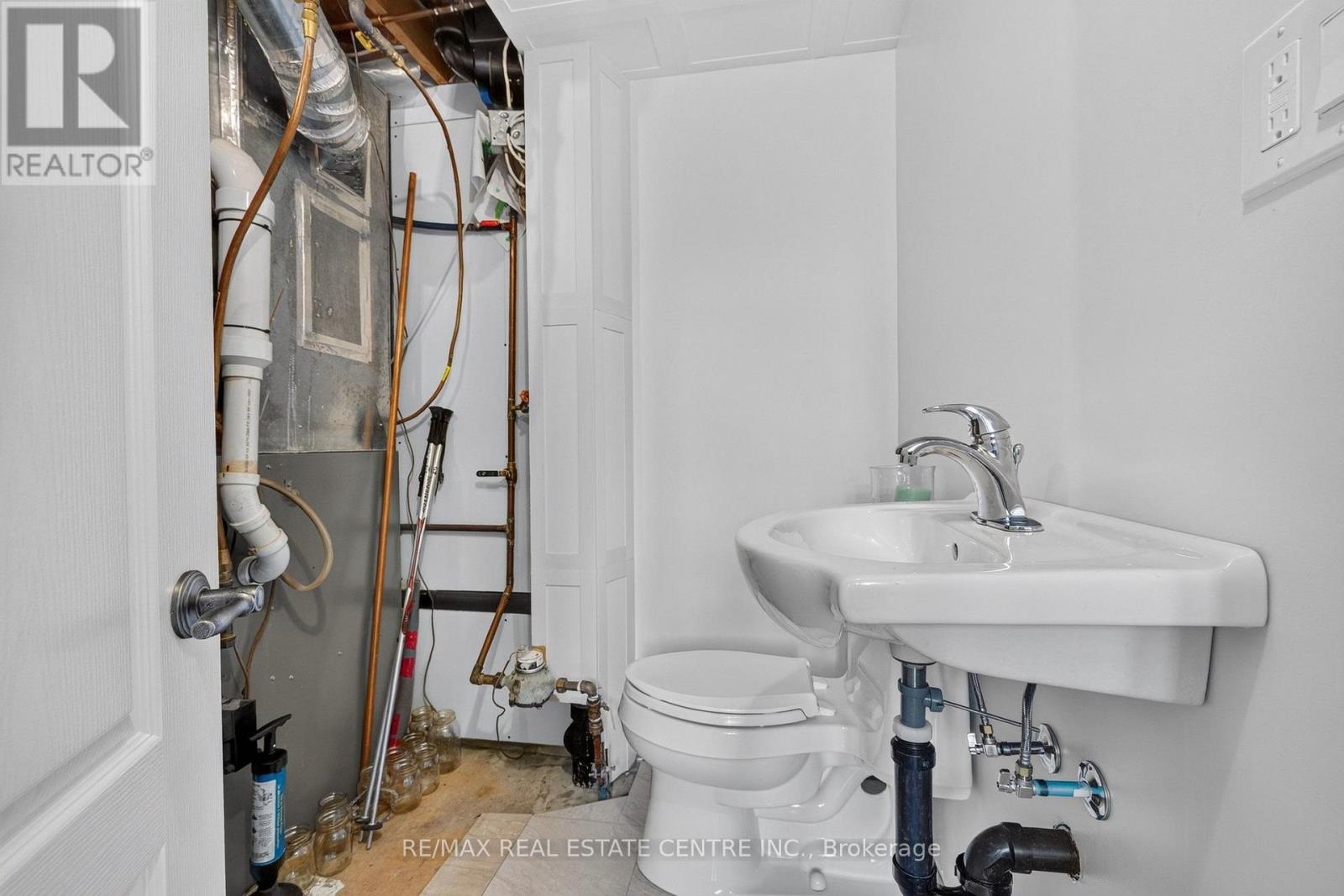 241 Bousfield Crescent, Milton, ON photo 39
