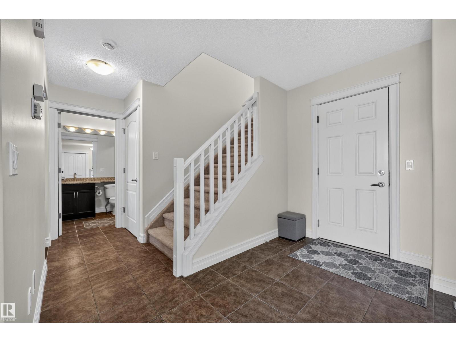 21319 58 AV NW, Edmonton — photo 9