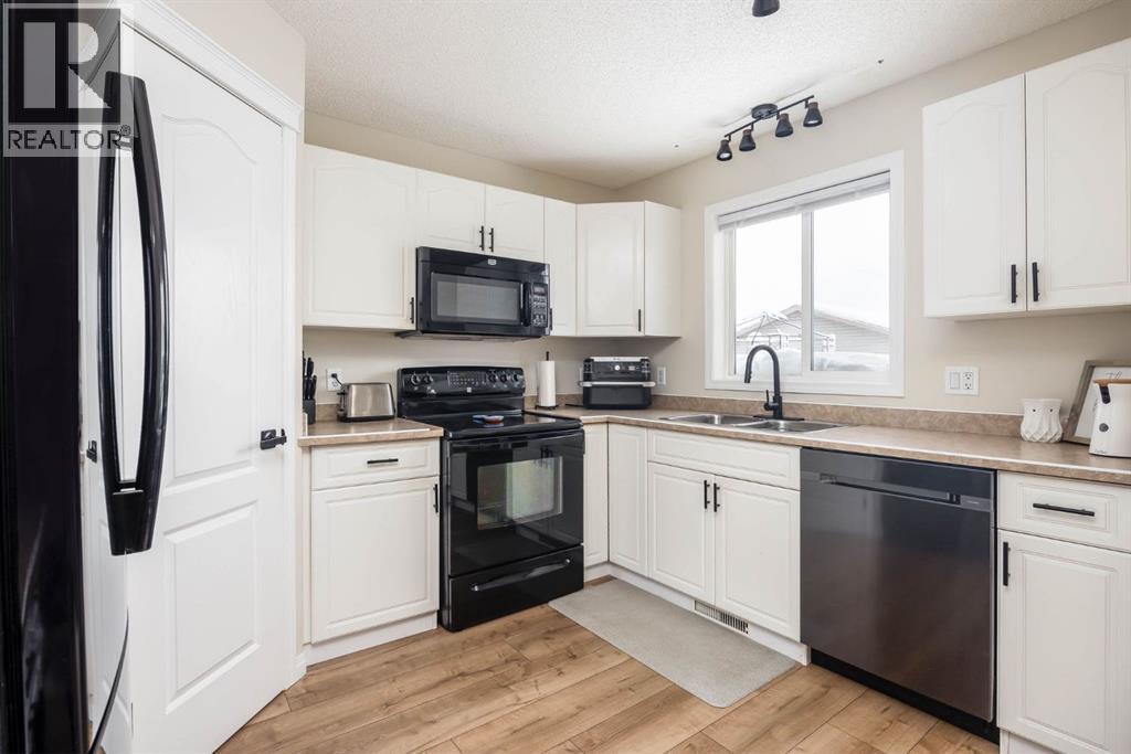 129 Laurier Road, Fort McMurray — photo 9