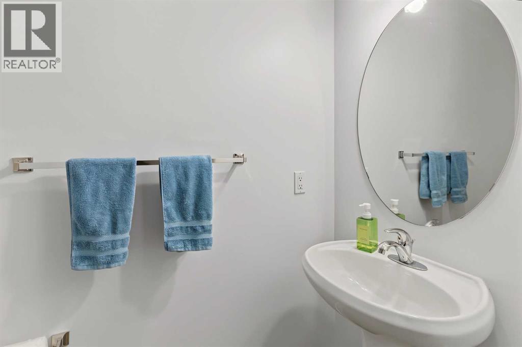 26 Drake Landing Way, Okotoks — photo 13