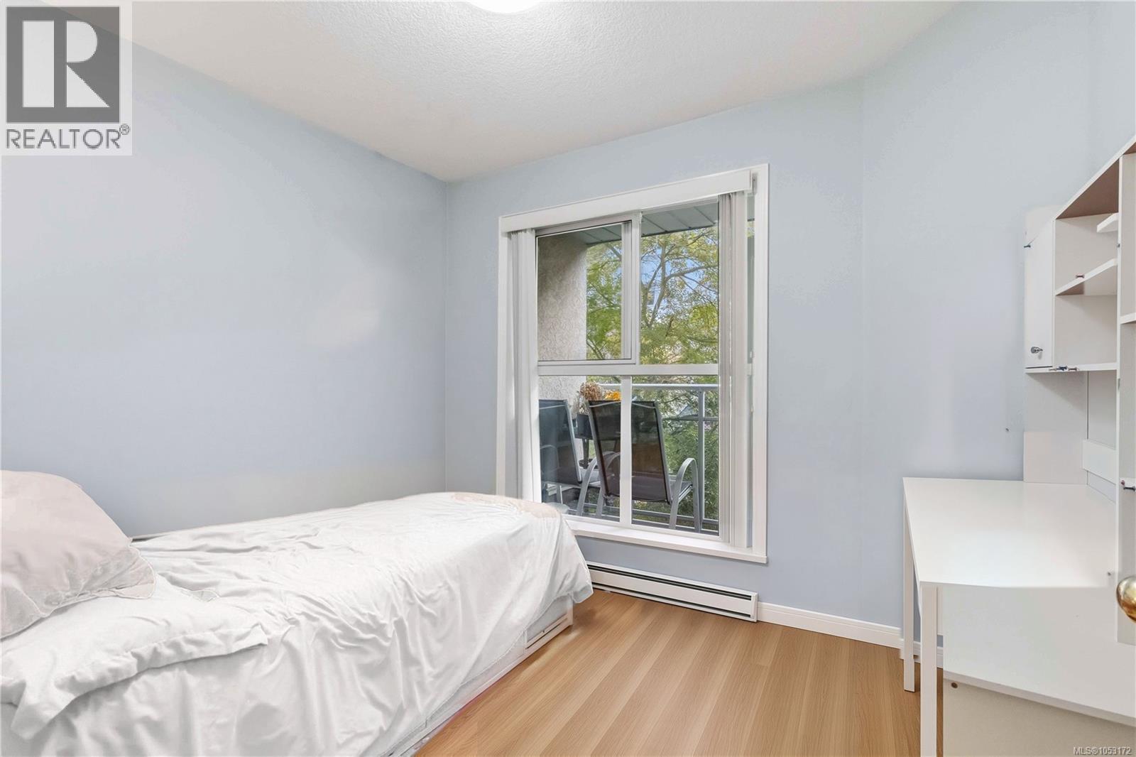 203 1710 Fort Street, Victoria