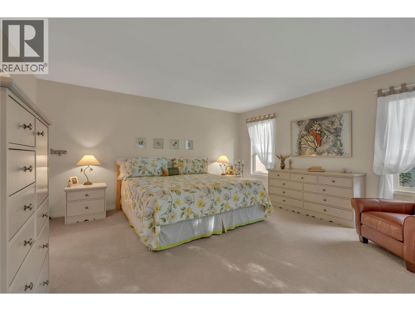 930 MOOSEJAW Street, Penticton - Image 1