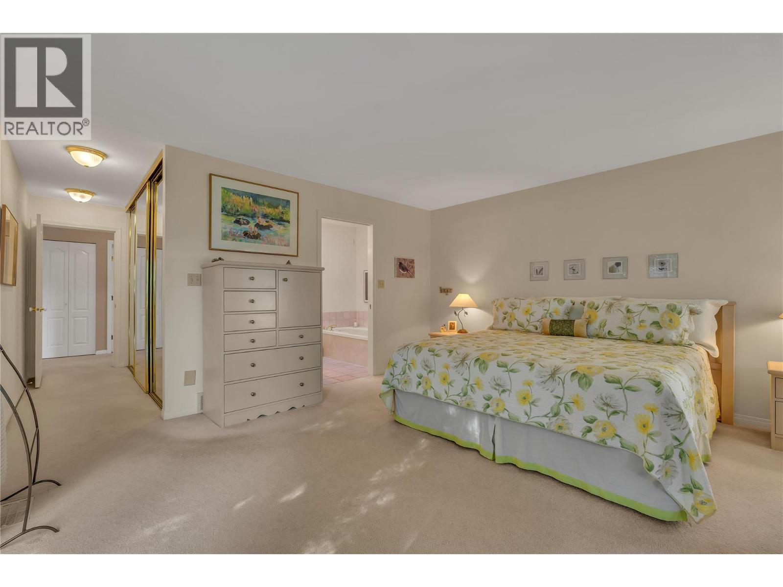 930 MOOSEJAW Street, Penticton - Image 1