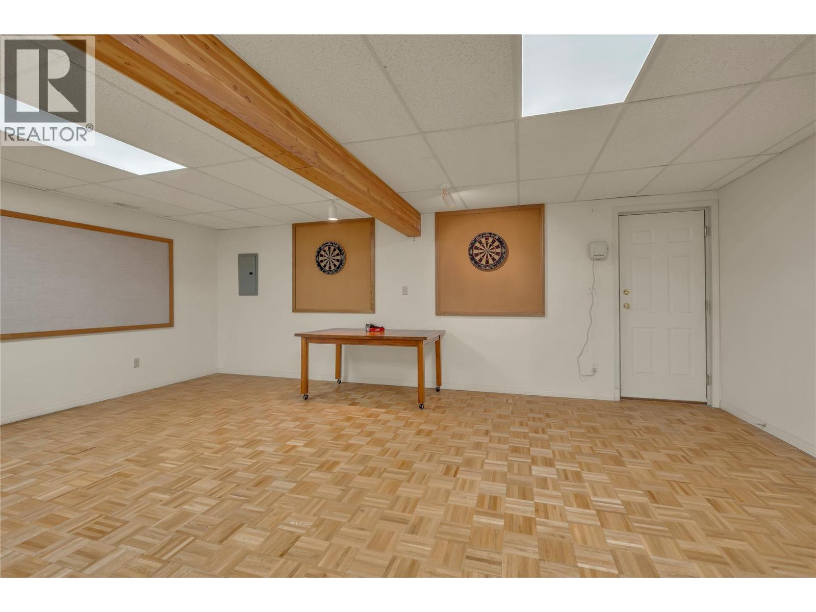 930 MOOSEJAW Street, Penticton - Image 1